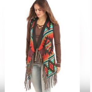Powder River outfitters collection by panhandle Aztec Vest - Large